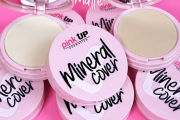 POLVO COMPACTO MINERAL COVER PINK UP